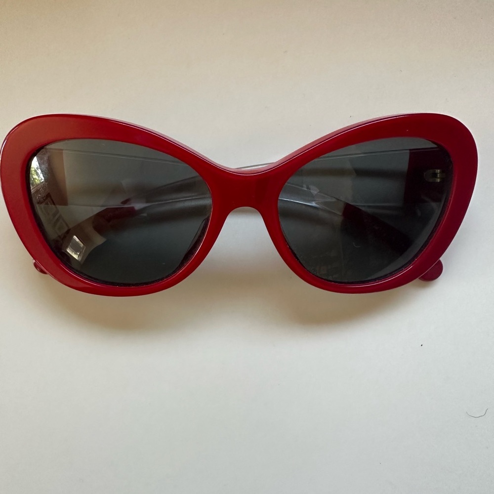 Chanel Red Sunglasses great condition